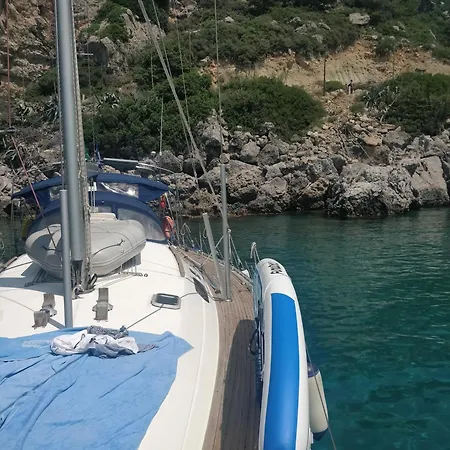 Day Cruise On Sailboat 3 Bays- Drinks-snacks-lunch, Swimm-snorkeling-paddle 6 Bådhotel Rhodes City
